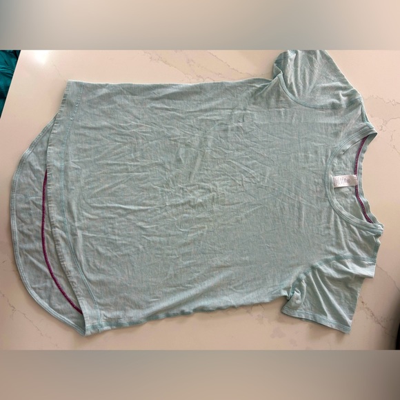 Ivivva Short Sleeve T Shirt loose fit - Picture 1 of 1